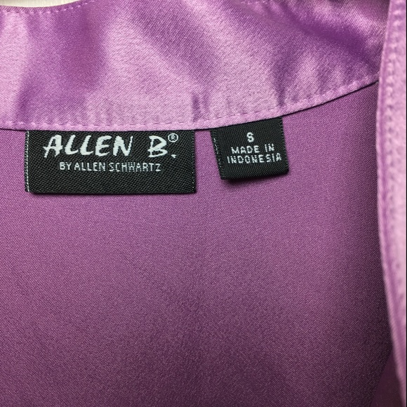 Beautiful Lavender Blouse Allen B SZ Small - ST3 - Picture 3 of 4